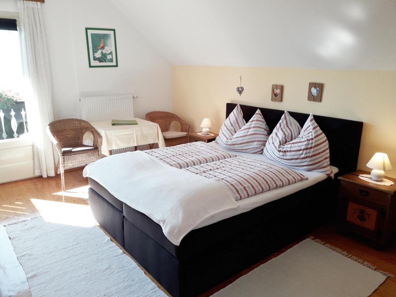 Villa Bergbauernhof Stauder - Hirschbergalpakas à Lendorf Extérieur photo
